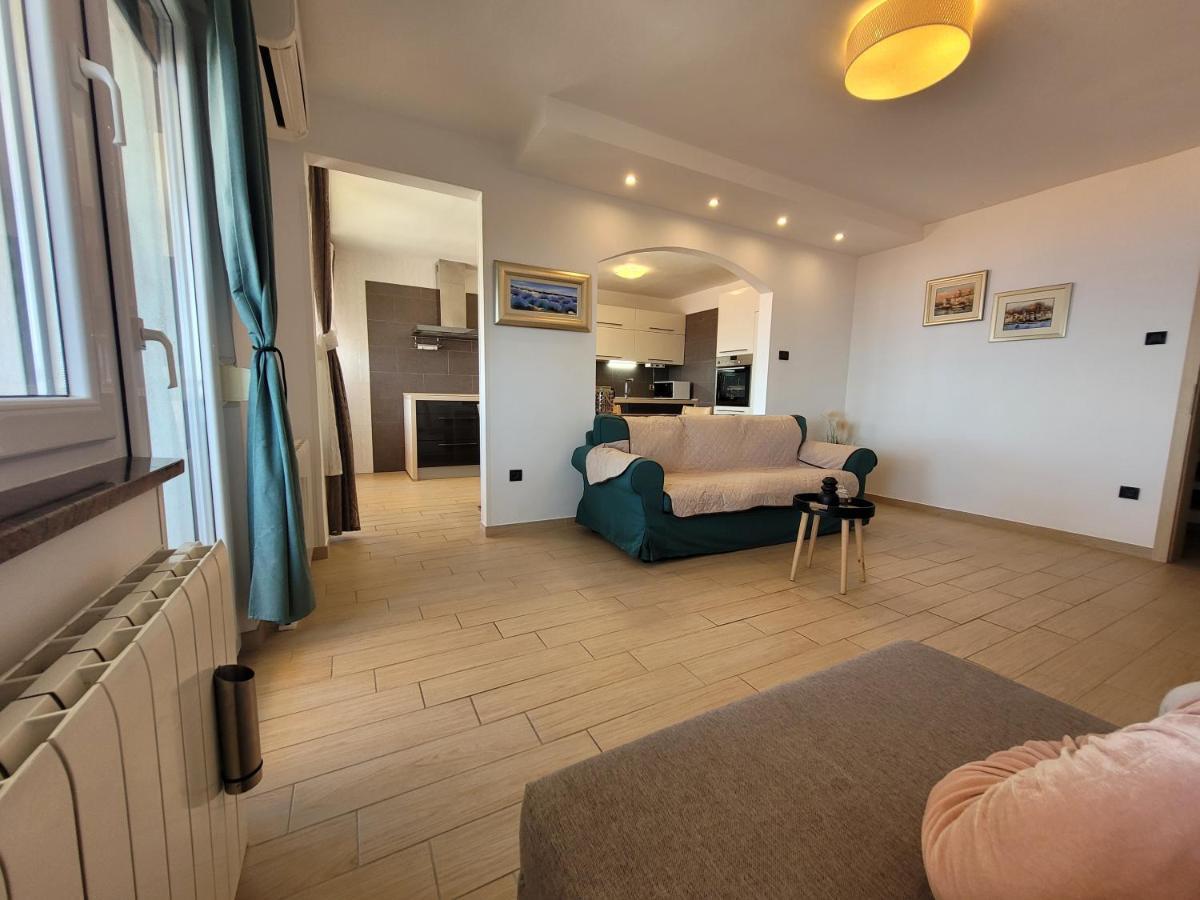 Apartment Karla Rijeka Eksteriør bilde